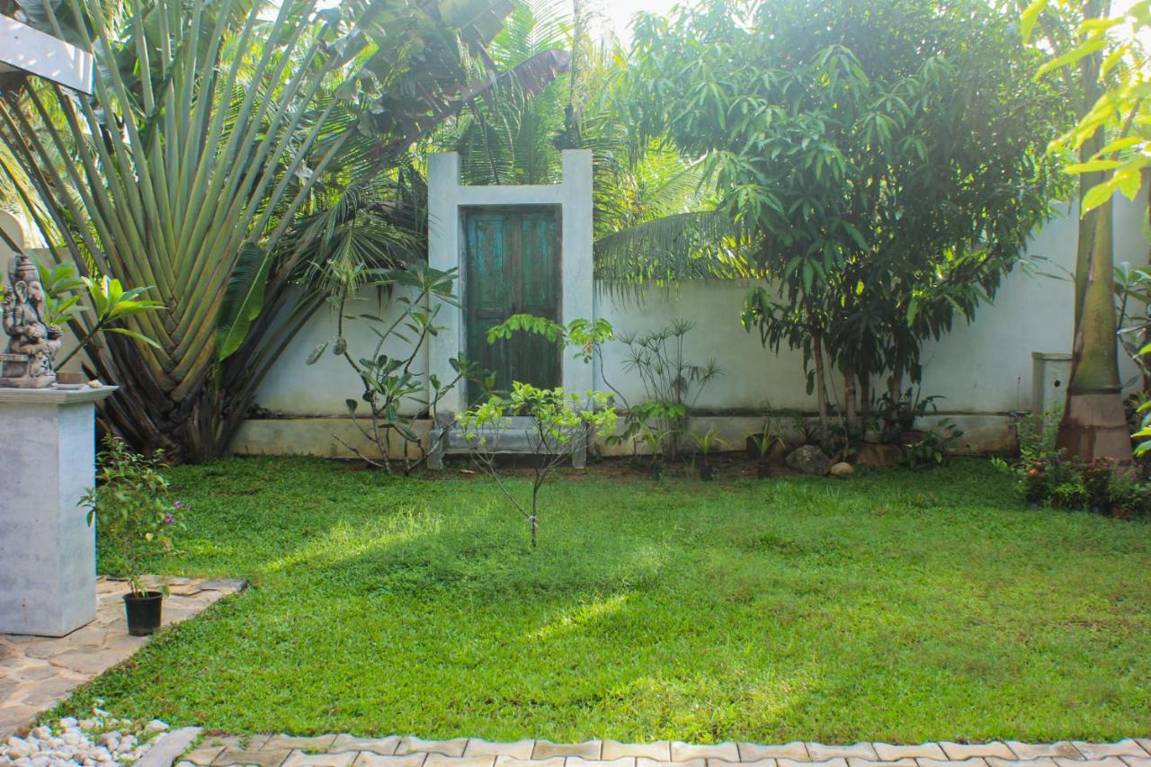 Hotel The Mango Leaf à Matara Extérieur photo
