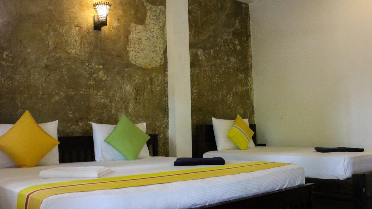Hotel The Mango Leaf à Matara Extérieur photo