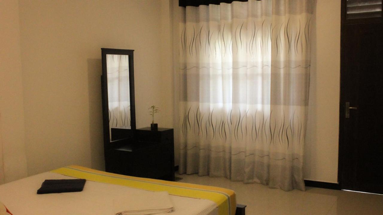 Hotel The Mango Leaf à Matara Extérieur photo